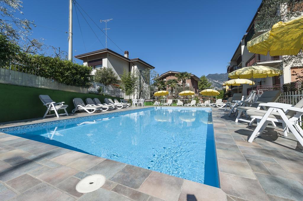 Hotel Garni Ischia マルチェージネ エクステリア 写真