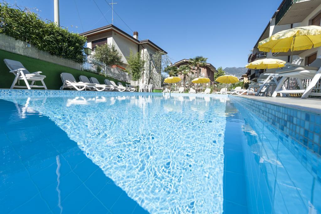 Hotel Garni Ischia マルチェージネ エクステリア 写真
